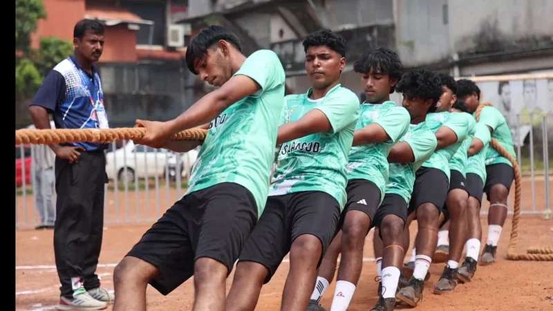 വടംവലിയിൽ പാലക്കാടിന്റെ കരുത്ത്; പെൺകുട്ടികളിൽ കണ്ണൂർ