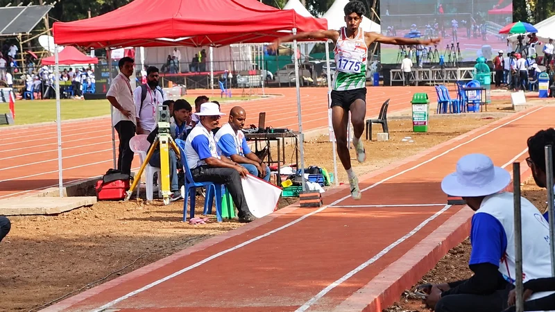 ചാട്ടത്തിൽ കടകശ്ശേരി ഐഡിയലിന് ഇരട്ട സ്വർണം; ഷോട്ട്പുട്ടിൽ പത്തനംതിട്ടയുടെ മാത്യു